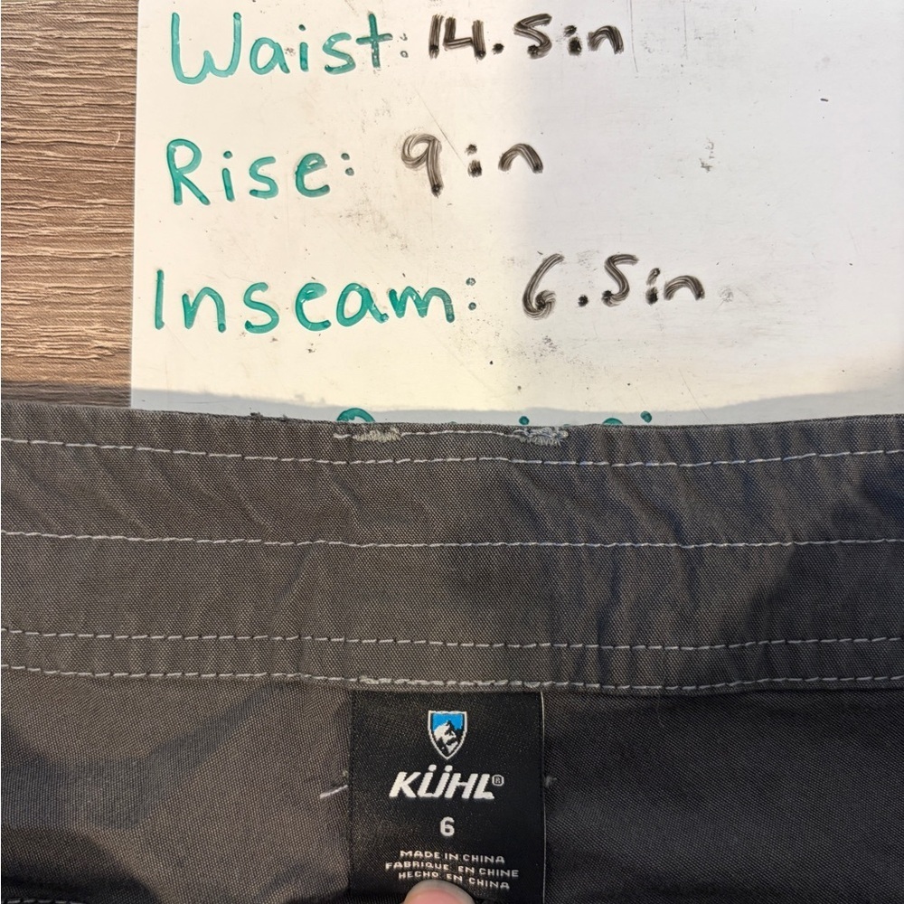 KÜHL Women’s Grey 6.5” Free Range Shorts - 6 - Picture 6 of 6